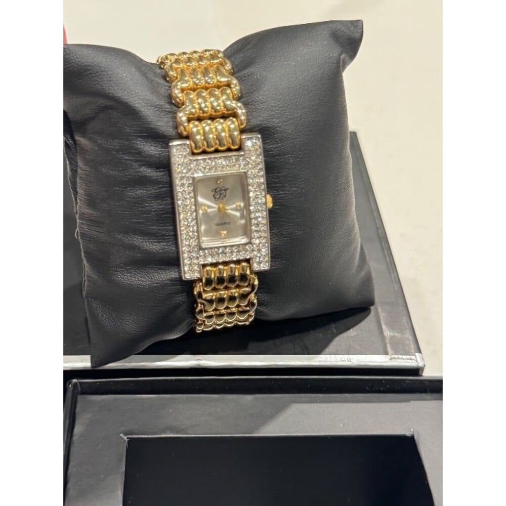 Vintage Elizabeth Taylor Watch Women's Gold-Tone White‎ Diamonds